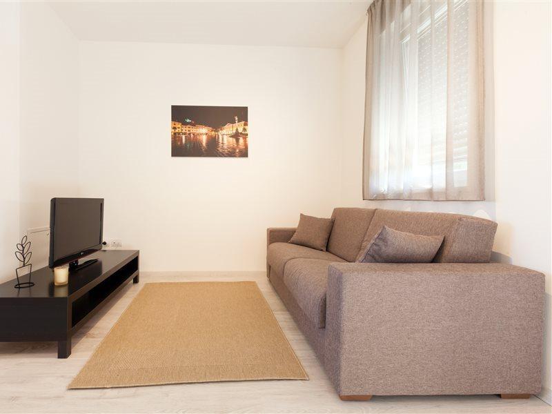 Urban Homy Gorizia Bed & Breakfast Екстериор снимка