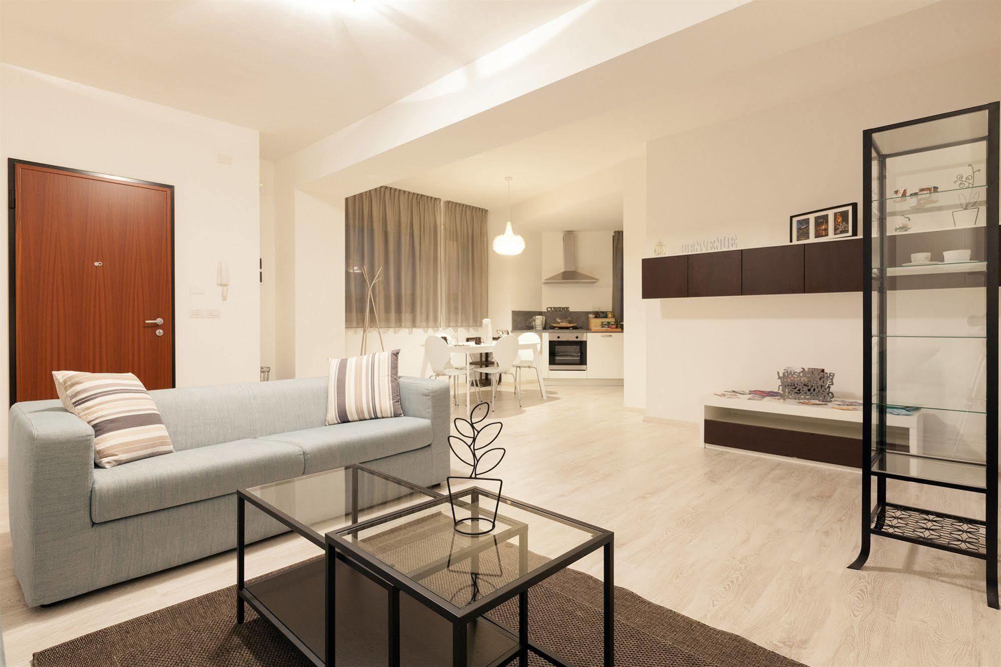 Urban Homy Gorizia Bed & Breakfast Екстериор снимка