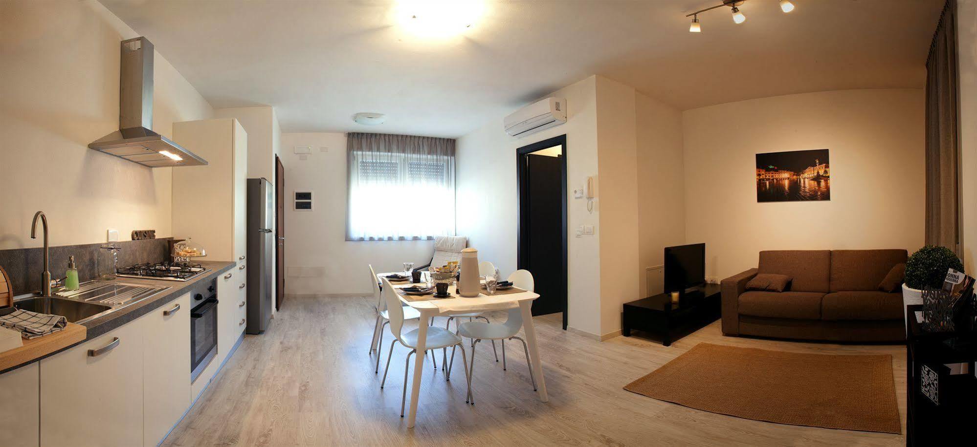 Urban Homy Gorizia Bed & Breakfast Екстериор снимка