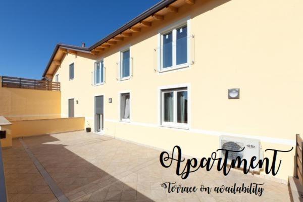 Urban Homy Gorizia Bed & Breakfast Екстериор снимка